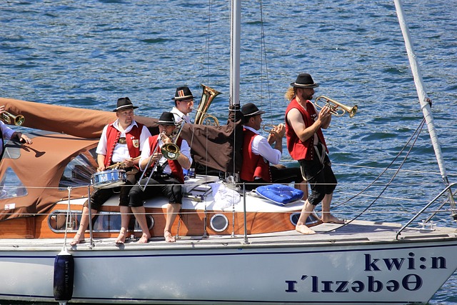 在为各自的 在为各自的